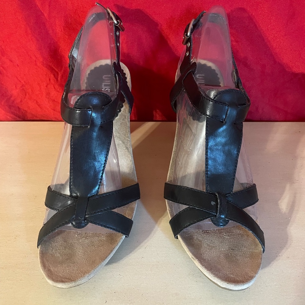 Unlisted heel size 9M